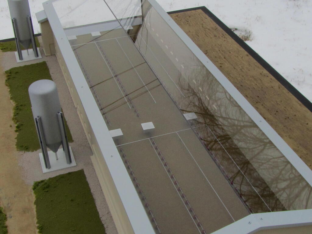 Poultry House Scale Model