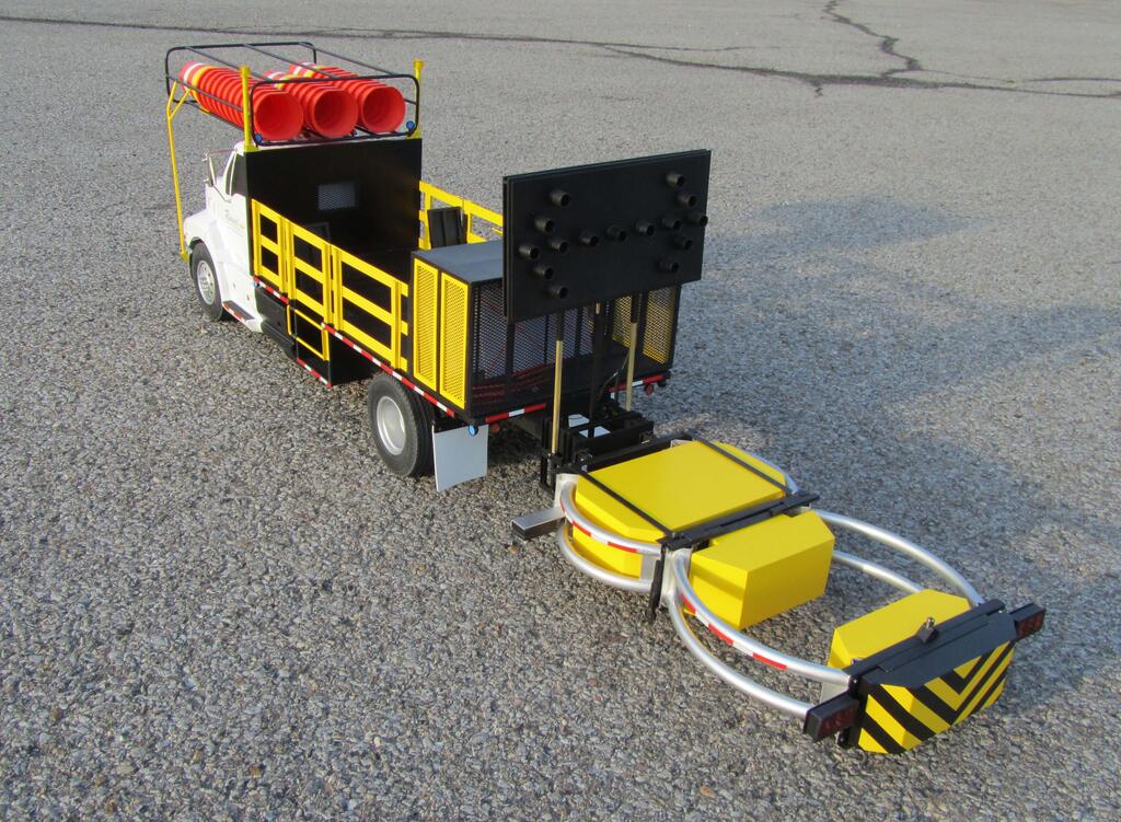 1:14 Scale Custom Truck Model