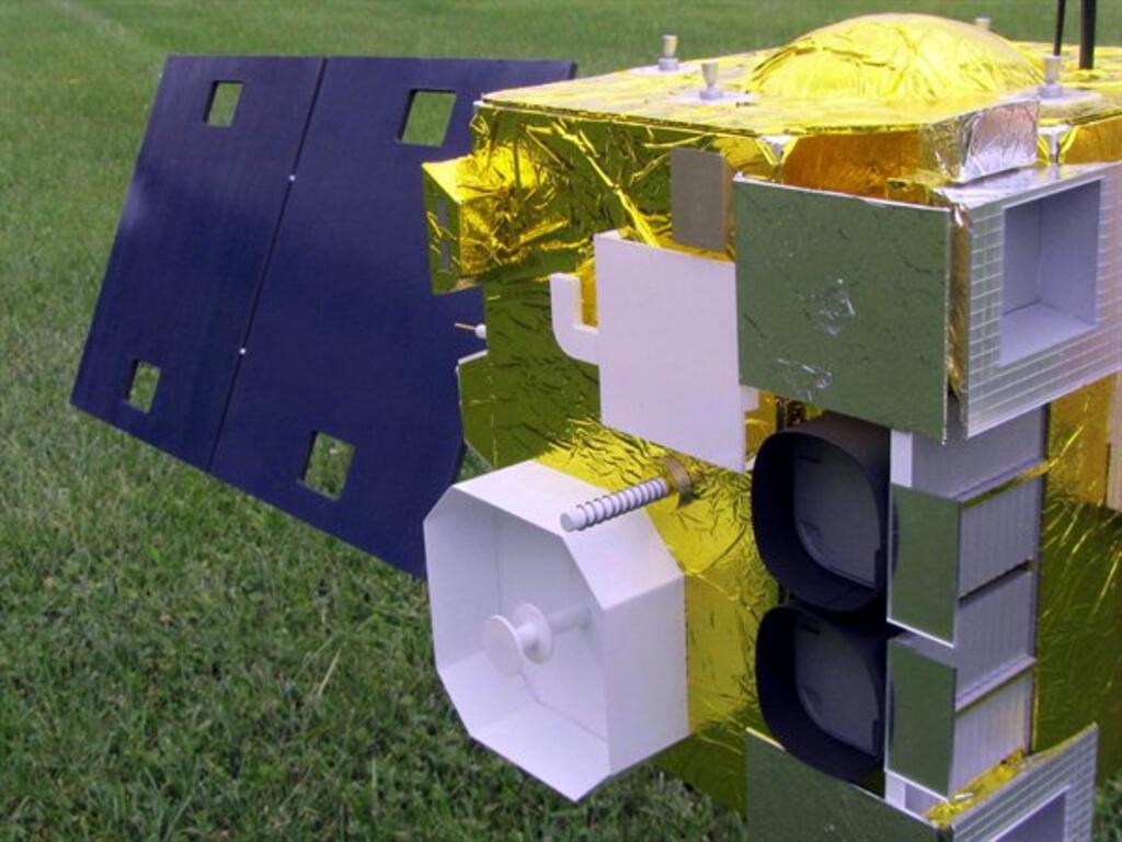 GOES-12 Satellite Model