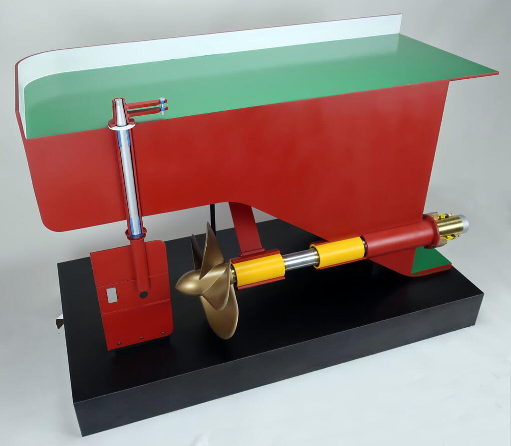 Custom Propeller & Rudder Bearing Model