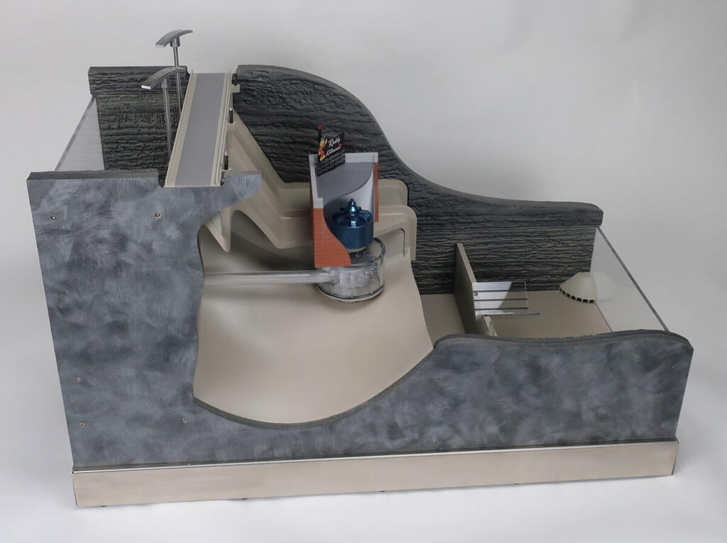 Hydroelectric Working Dam Model