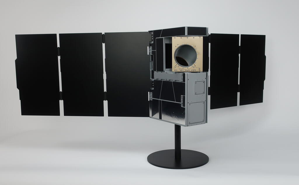 Sounders Satellite Model