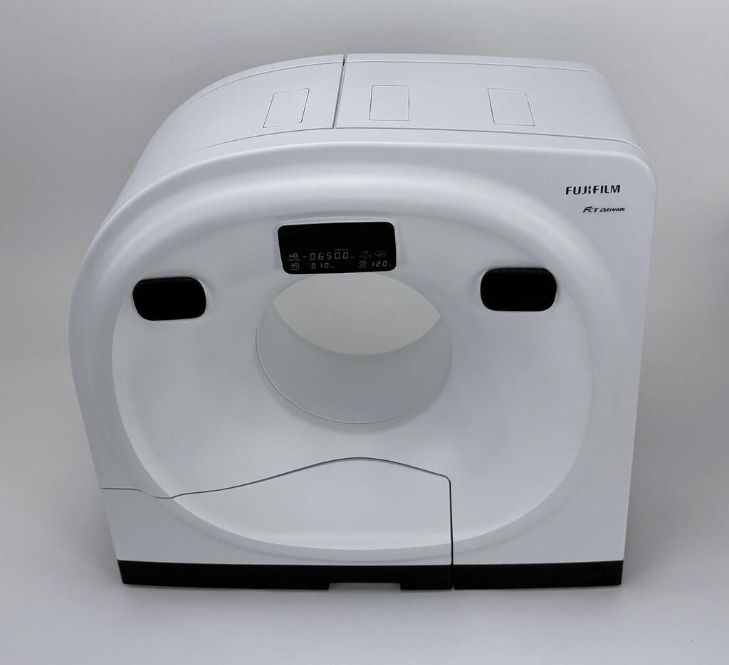 iStream CT Scanner Model