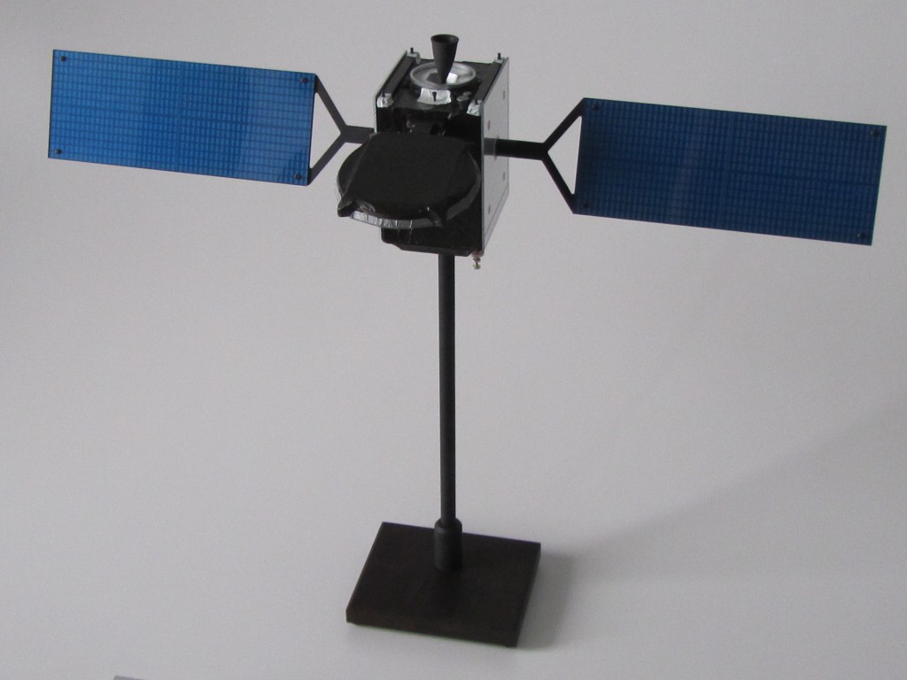 Motorized Satellite Model KiwiMill Portfolio