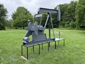 Large Working Pumpjack Model